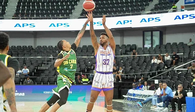TBS Distrito 2026: Los Prados lidera invicto el Grupo B; Huellas hunde a San Carlos