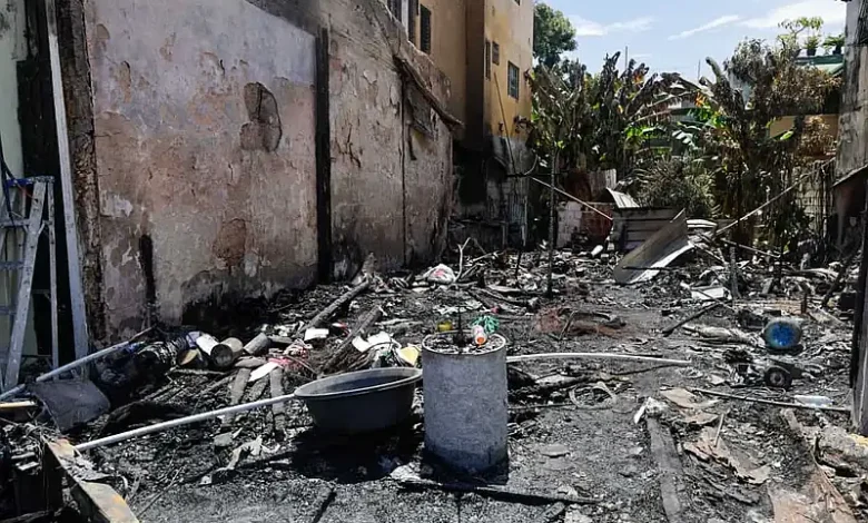 Damnificados del incendio en Ciudad Colonial esperan respuestas y ayuda estatal