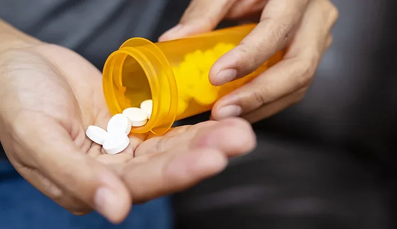 Pacientes dominicanos denuncian largas esperas por medicamentos de alto costo