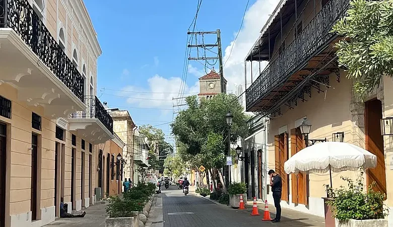 Ciudad Colonial: obras millonarias del BID siguen sin fecha de entrega y afectan a comerciantes y residentes
