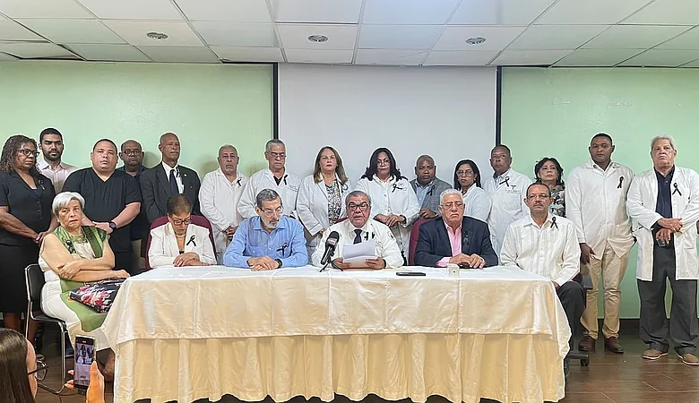 Movimientos médicos denuncian crisis del sector salud y cuestionan gestión del CMD