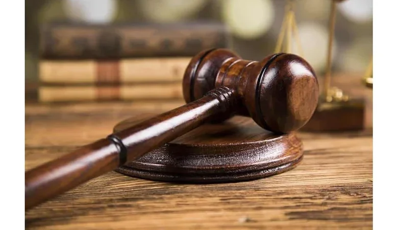 Suprema revoca inhabilitación de tres abogados por vicio procesal del CARD