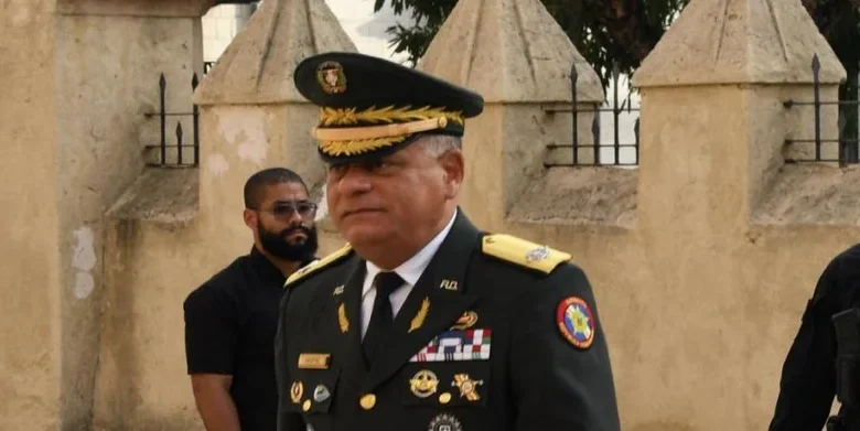 Defensa designa nuevos directores del Cesfront, J-2, Cesac y servicio militar