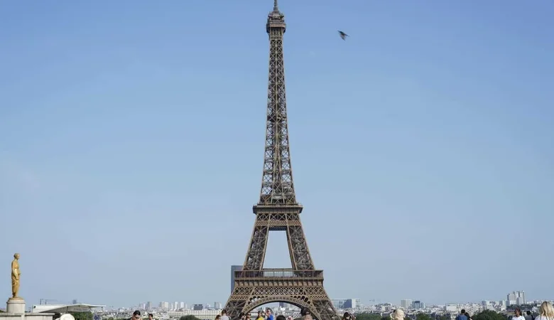 Francia registró 1,243 decesos adicionales durante la ola de calor de julio