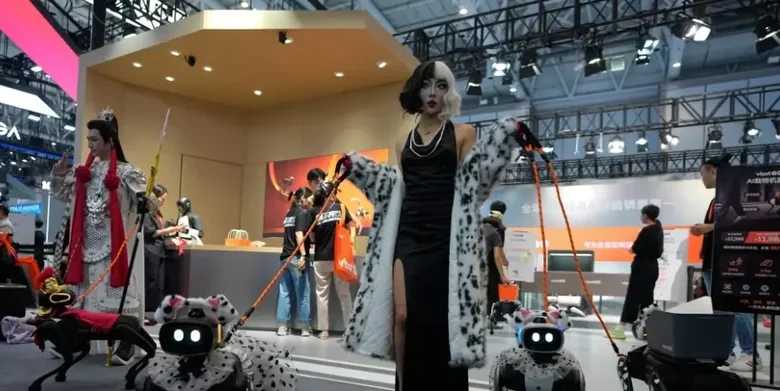 China exhibe sus ambiciones robóticas en conferencia mundial