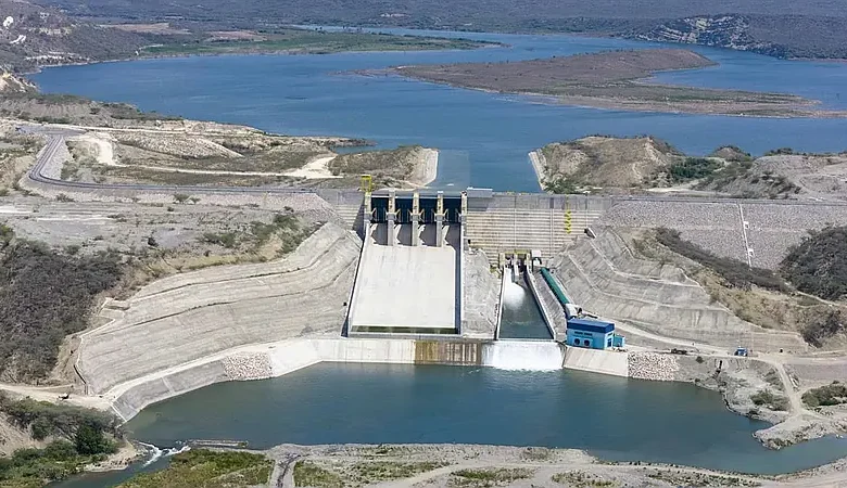 Comunidad de Monte Grande califica de "engaño" el proyecto y denuncia obras pendientes