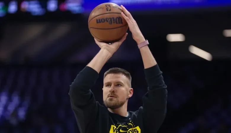 Kristaps Porzingis no viajará al campamento de entrenamiento de Hawái
