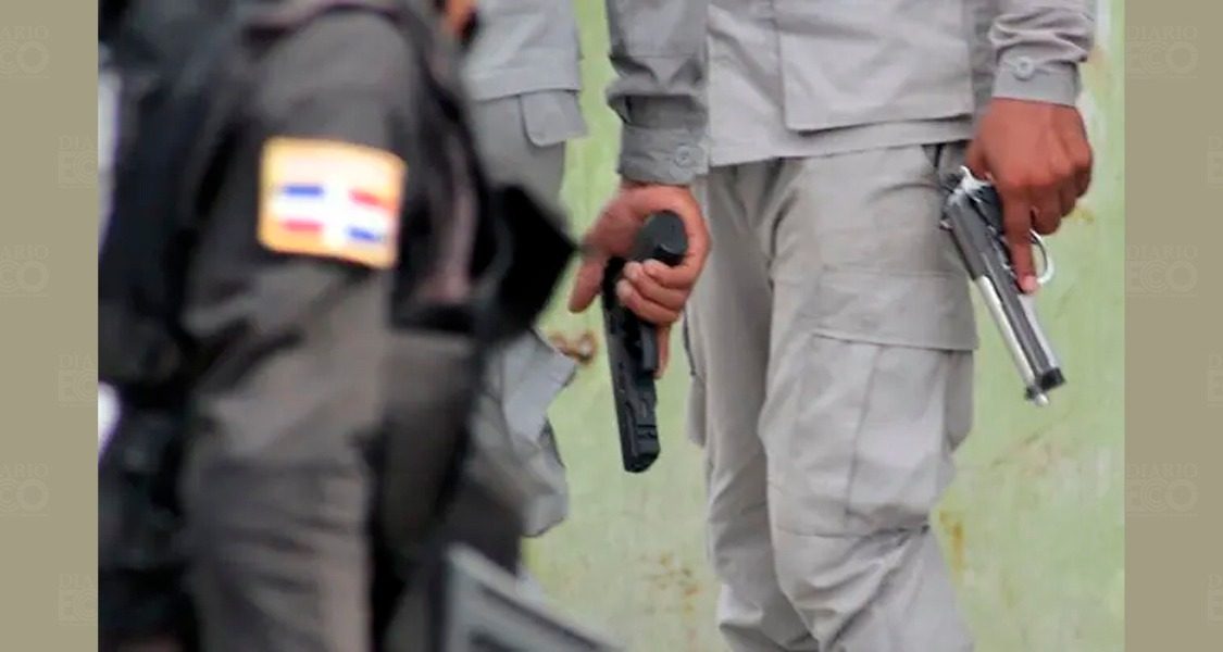 Policía ocupa tres armas y 268 gramos de drogas en operativos en Barahona