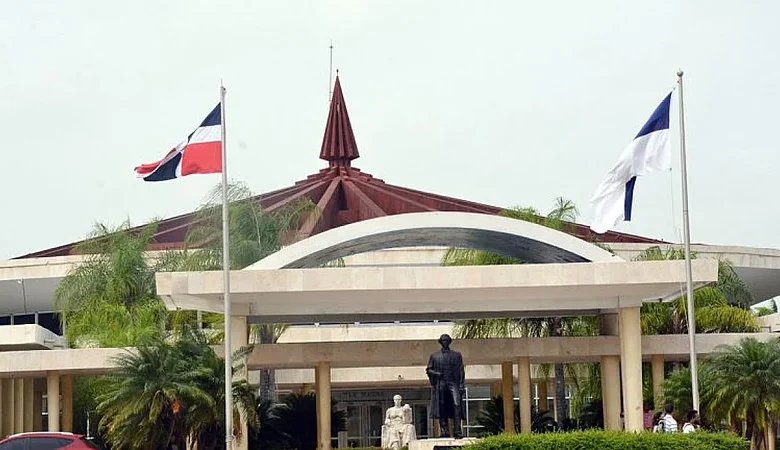 UASD exige al Gobierno explicar planes de GoldQuest en San Juan de la Maguana