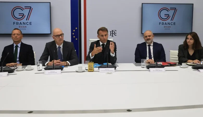 G7 libera 100 millones de barriles de petróleo para contener alza de combustibles