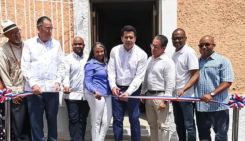 Mitur entrega 254 viviendas y fachadas remozadas en la Ciudad Colonial