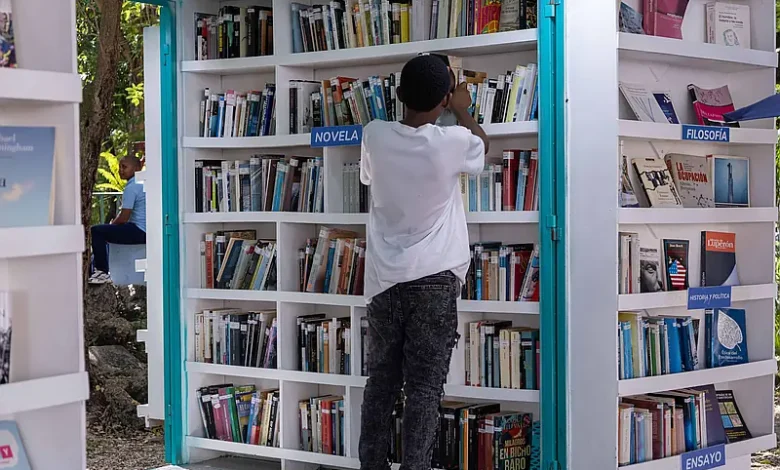 Feria del Libro cierra este domingo: últimas oportunidades para disfrutar de 600 actividades y 70 escritores