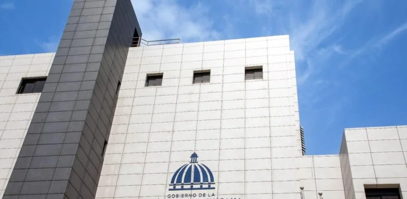 Contraloría fiscaliza 337 alquileres estatales; incluye Barahona entre las demarcaciones evaluadas