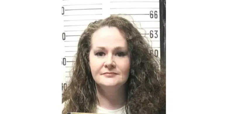 Christa Pike sigue inconsciente cuatro días después de fallida ejecución en Tennessee