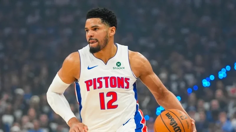 Tobias Harris, de los Spurs, es duda para el arranque de temporada por lesión en la pantorrilla