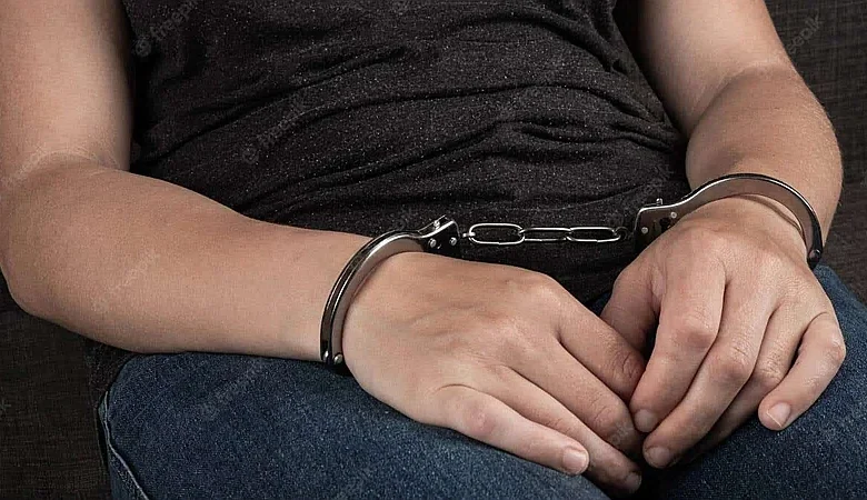 Prisión preventiva para mujer que habría drogado a vendedor de pañales para robarle en La Esperilla