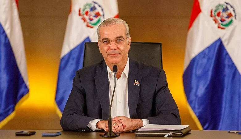 Abinader vuelve a LA Agenda Semanal con enfoque en vivienda: claves para los dominicanos