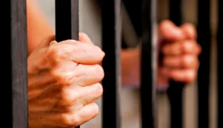 Se entrega en La Romana el acusado de matar a un hombre durante una riña
