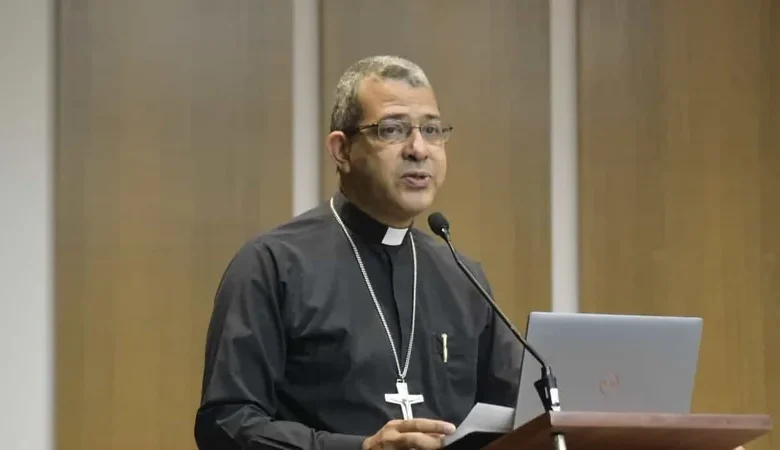 Morel Diplán asume como arzobispo de Santo Domingo: qué debe saber sobre su autoridad