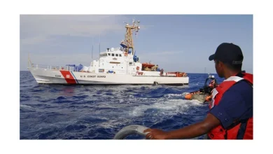 Guardia Costera de Puerto Rico repatria a 63 dominicanos; tres cuerpos recuperados y una docena desaparecidos