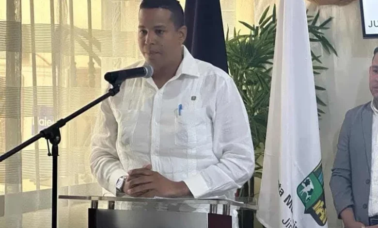 Allanamiento en La Vega: director distrital de Rincón apresado con armas sin permisos