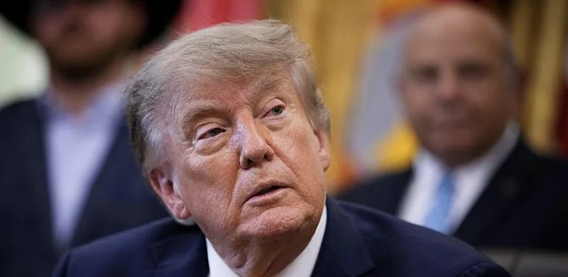 Corte Suprema de EE.UU. frena política de Trump que negaba tratamientos a reclusos traes
