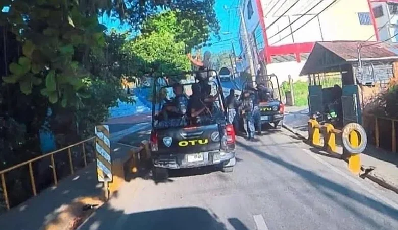 Salcedo extiende huelga 24 horas más: apresamientos y choques marcan tercer día de protestas