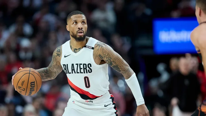 Damian Lillard vuelve a la cancha con los Blazers: 25 puntos y seis triples en victoria sobre Suns
