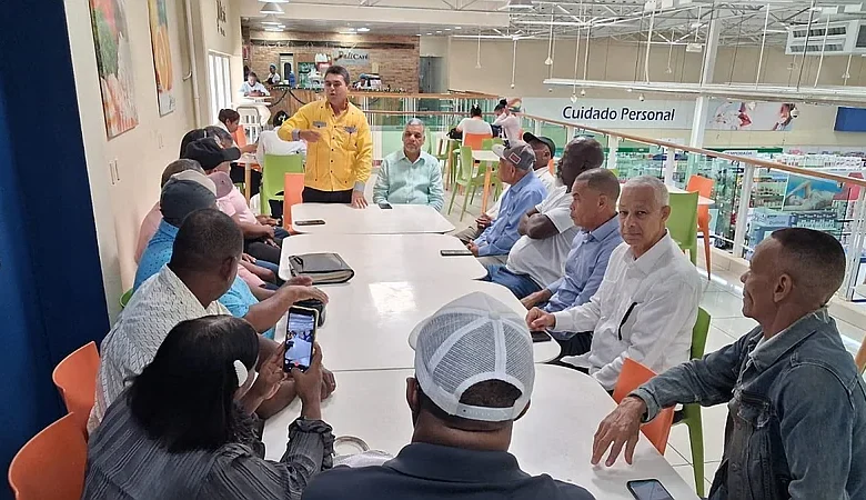 PHD ratifica respaldo al PRM y a Abinader para 2028 tras recorrido por el Este