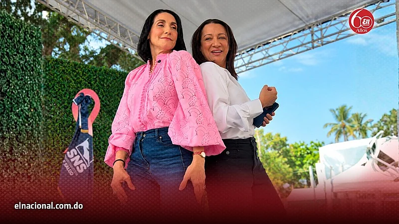 Raquel Arbaje se suma al reto 'Dame Hombro' durante aniversario de ChequéateRD