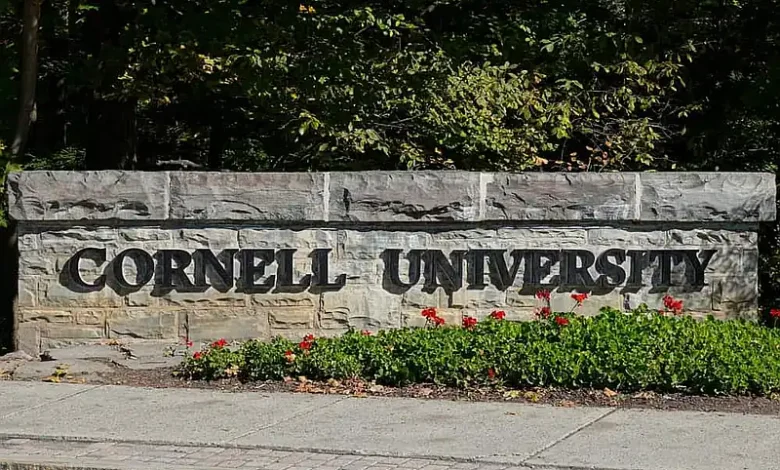 Justicia de NY protege identidad de denunciante de violación en Cornell
