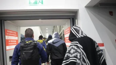 Chile deporta a 11 dominicanos en vuelo que también llevó a colombianos y peruanos