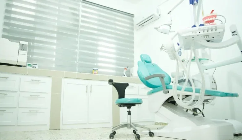 Inabie abre dos módulos odontológicos gratuitos en Monte Plata y Baní