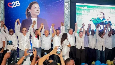 Carolina Mejía juramenta estructura de campaña en Villa Juana con miras a 2028