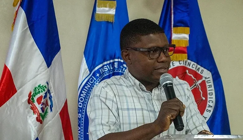 Asodemu aclara: la UASD tiene 4,800 empleados, no 5,800