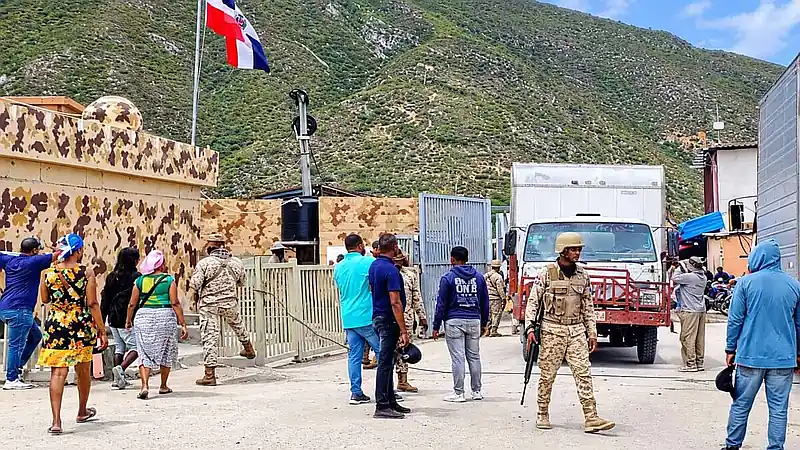 Ejército refuerza vigilancia en la frontera de Jimaní; comercio sigue normal en Mal Paso