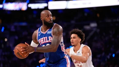 Lebrón James se pierde el partido ante Milwaukee por molestias en la espalda