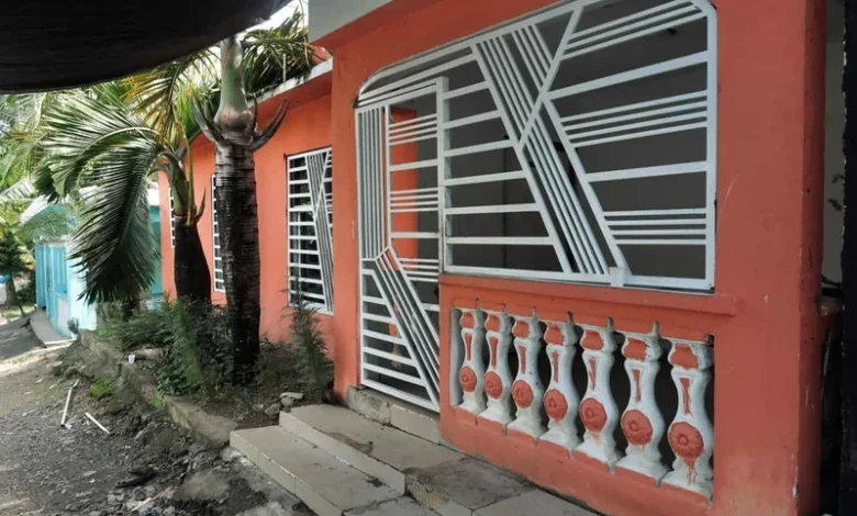 Comunitaria de Villa Mella narra cómo Mon fue decapitado por un joven que conocía desde niño