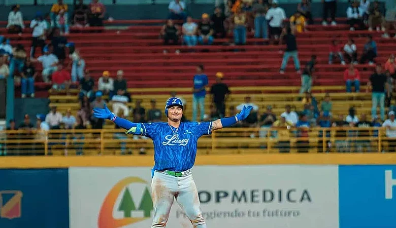 Liceo vence 6-2 a las Águilas en el Estadio Cibao con 14 imparables