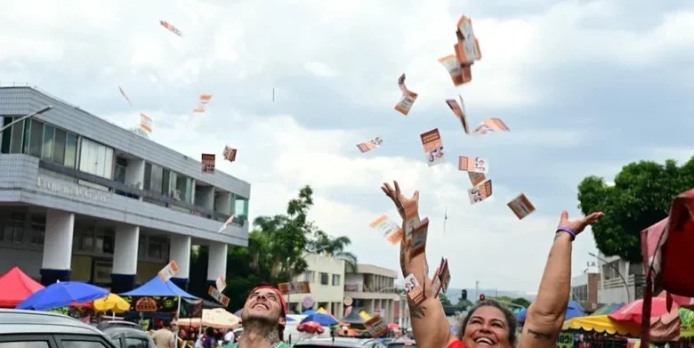 Lula pide a la justicia garantizar el voto ante fallas de transporte en Brasil