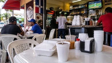 UASD propone eliminar plásticos de un solo uso en su campus: ¿qué implica para los dominicanos?