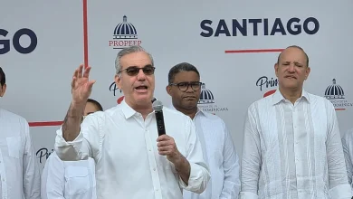 Gobierno lleva servicios sociales a Santiago con jornadas Primero Tú