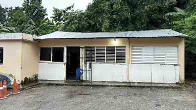 Paraíso: personal de salud trabaja sin insumos y en una casa con filtraciones