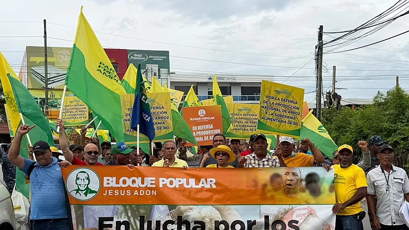 Productores de arroz de Nagua protestan por eliminación de aranceles y piden revertir decreto 635-26