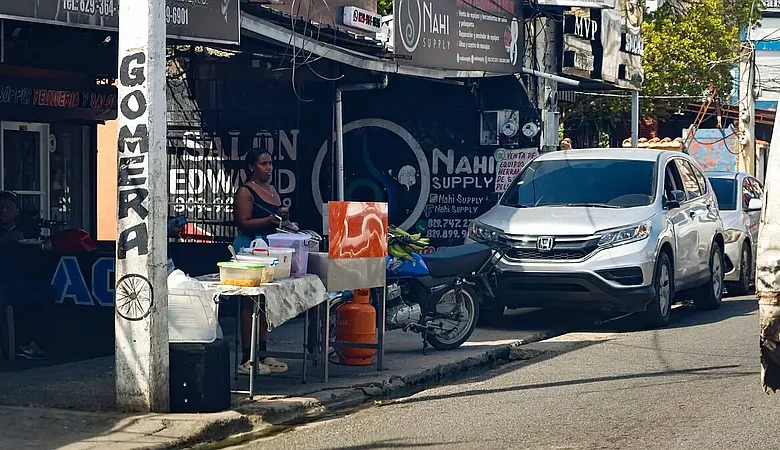 Informalidad laboral baja a 53.8%: qué significa para los trabajadores dominicanos