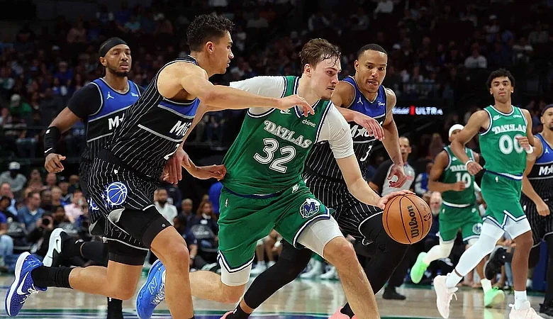 Cooper Flagg regresa con 29 puntos y Dallas vence 113-109 a Miami, que sigue sin ganar