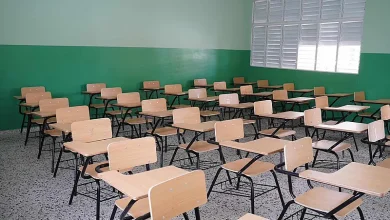 Familias del Gran Santo Domingo exigen lista de escuelas suspendidas por lluvias