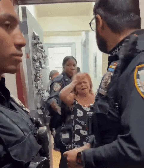 Video: dominicana denuncia abuso policial en El Bronx durante arrestos