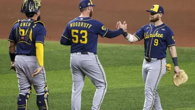Brewers buscan esta noche la barrida 22 en la Serie Mundial