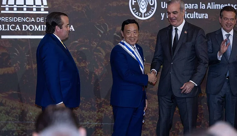 FAO elogia avance de RD contra el hambre y gobierno condecora a sus directivos